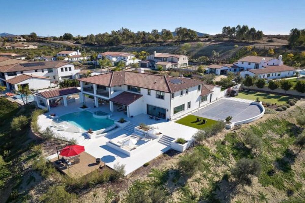 Why Location Matters When Buying a Luxury Home