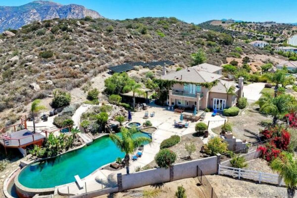 How Neighborhood Amenities Can Influence Home Value